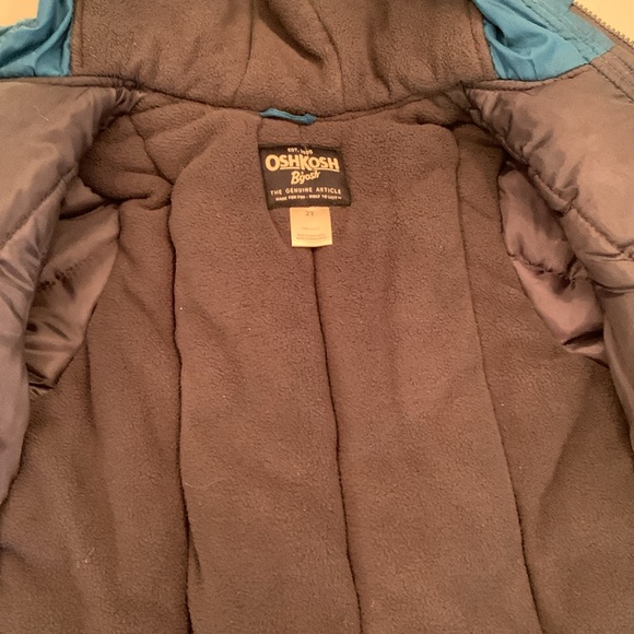 Boys warm winter coat - Picture 4 of 6